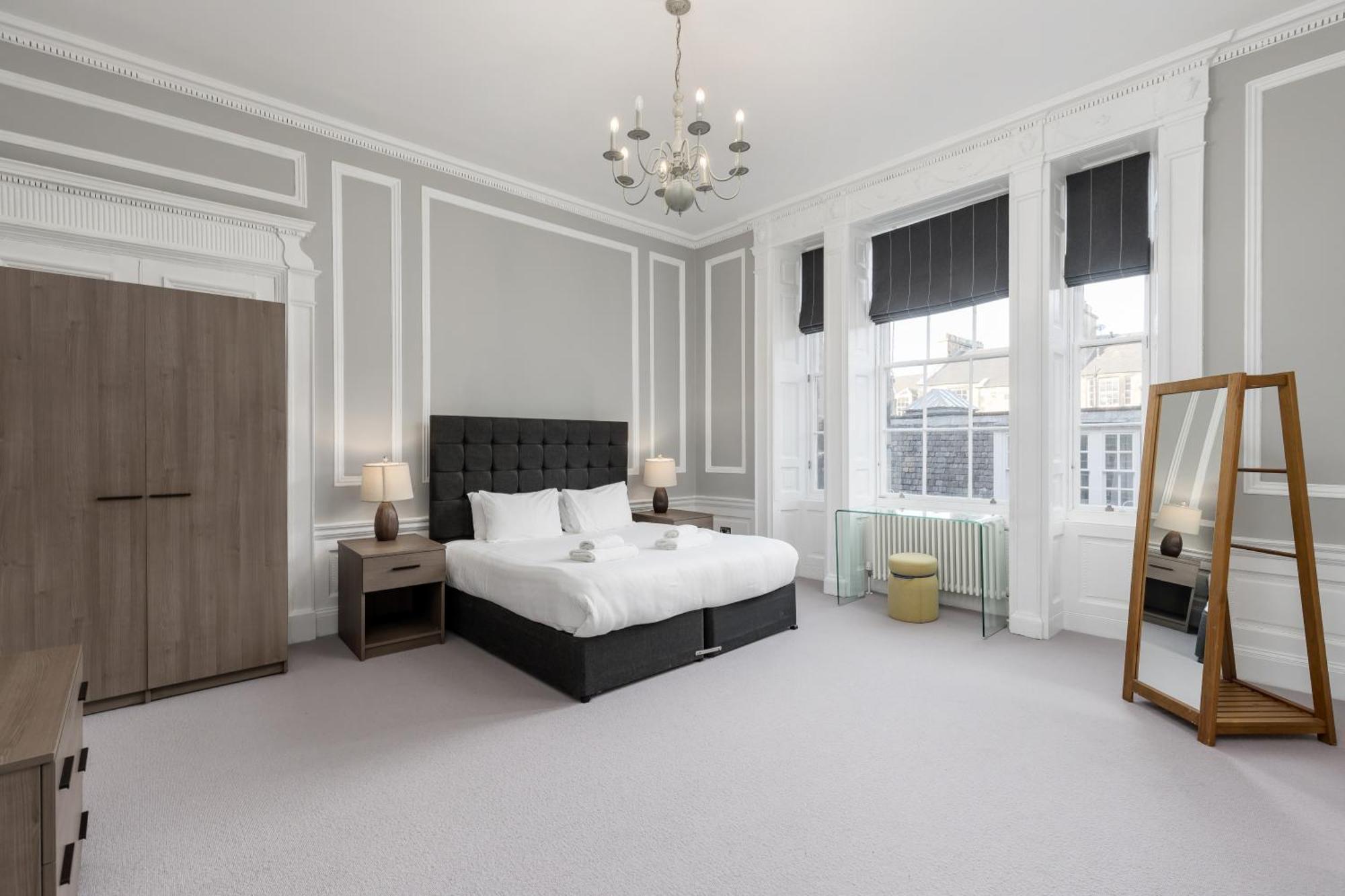 Destiny Scotland - Hill Street Apartments เอดินบะระ ภายนอก รูปภาพ