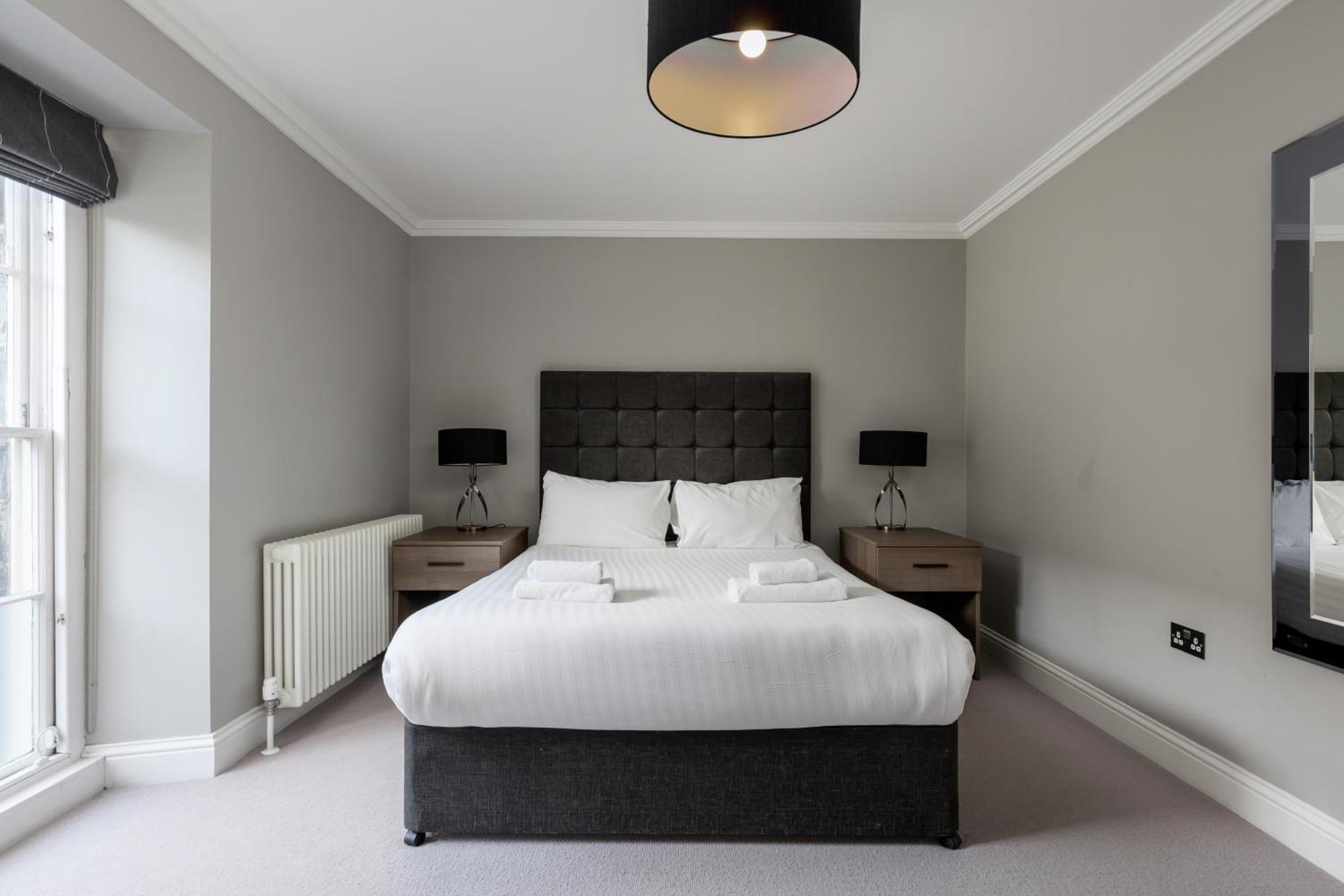 Destiny Scotland - Hill Street Apartments เอดินบะระ ภายนอก รูปภาพ